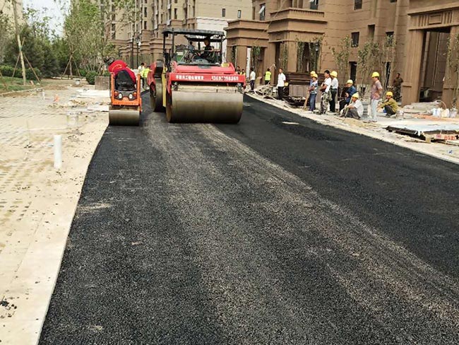 中駿，四季花都